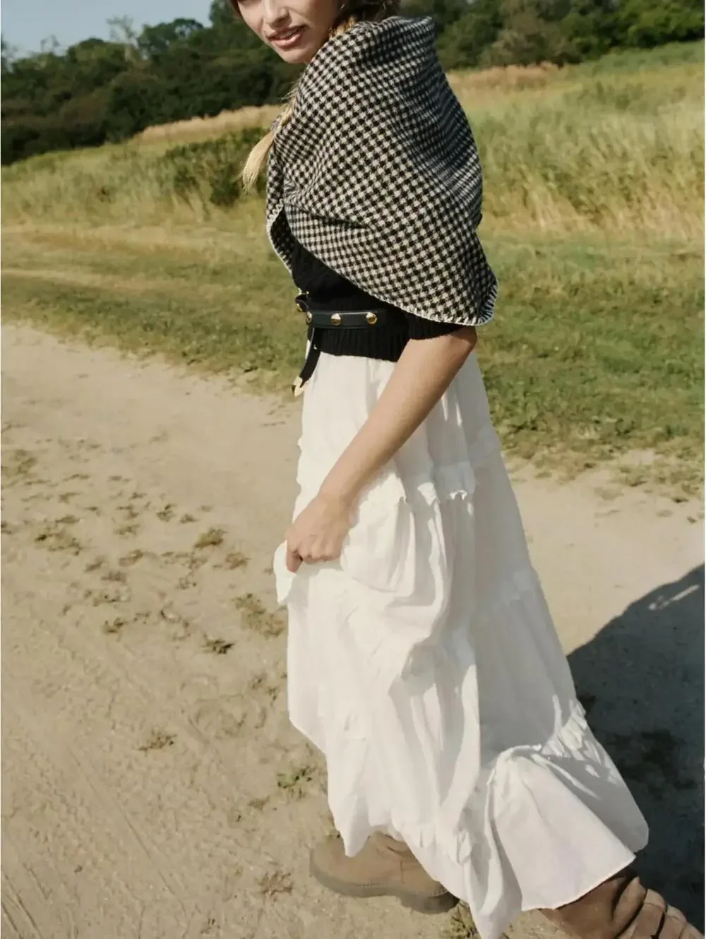Anthropologie Large Gingham Triangle Scarf NWT Neutral Plaid Black Tan